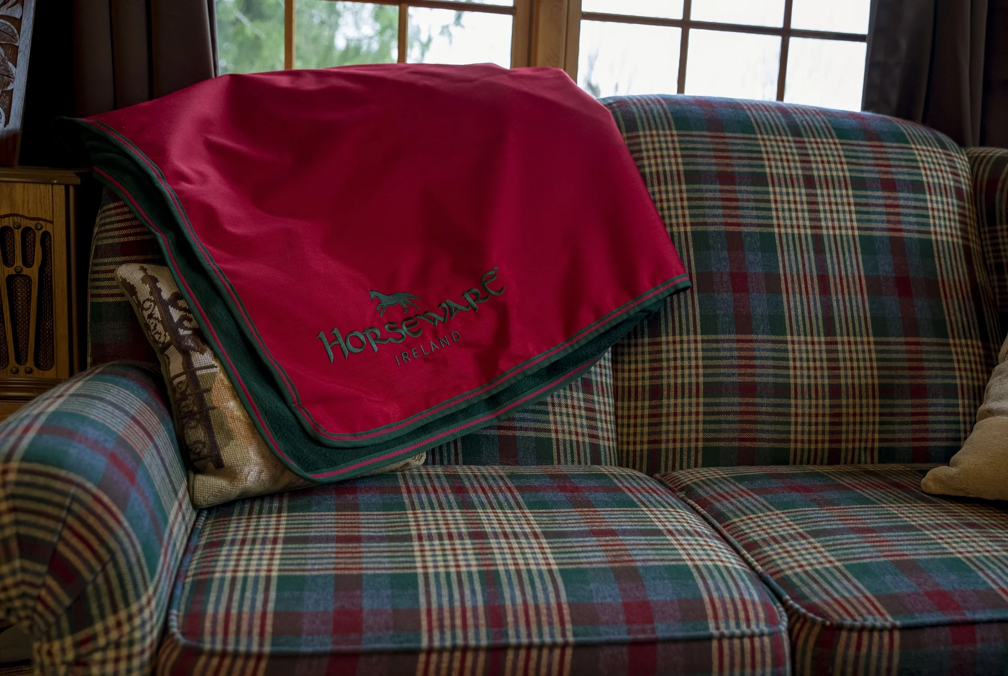 Horseware Stadium Fleece Throw - Image 4