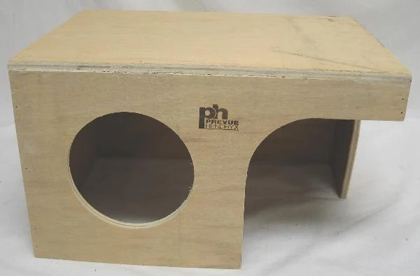 WOOD RABBIT HUT